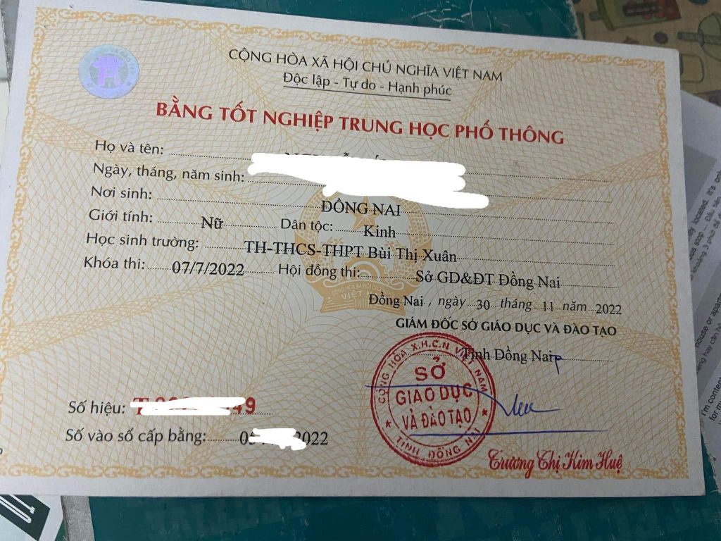 Liên hệ làm bằng cấp 3 giá rẻ ngay hôm nay