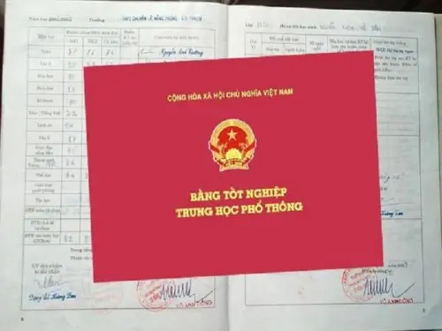 Làm Bằng Cấp 3 Kèm Học Bạ Phôi Gốc Giá Rẻ Uy Tín